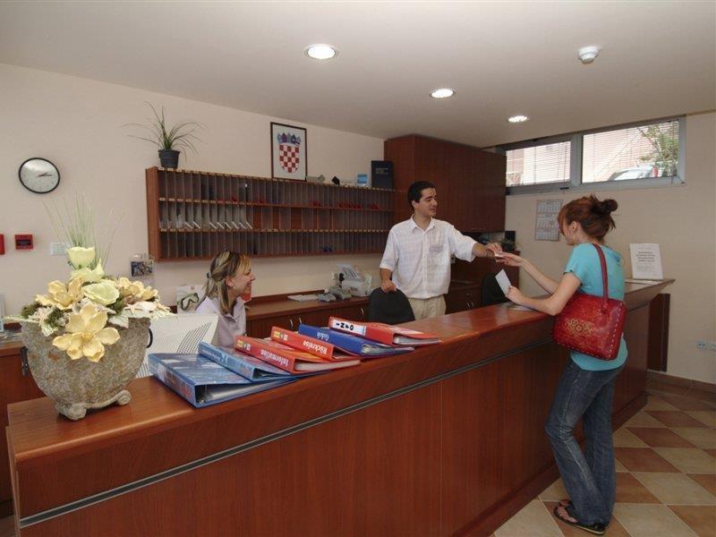 Hotel Brzet Omiš Exterior foto